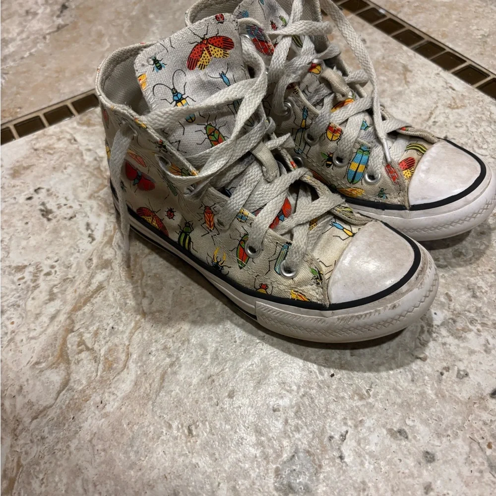 Kids converse insect sneakers size 12